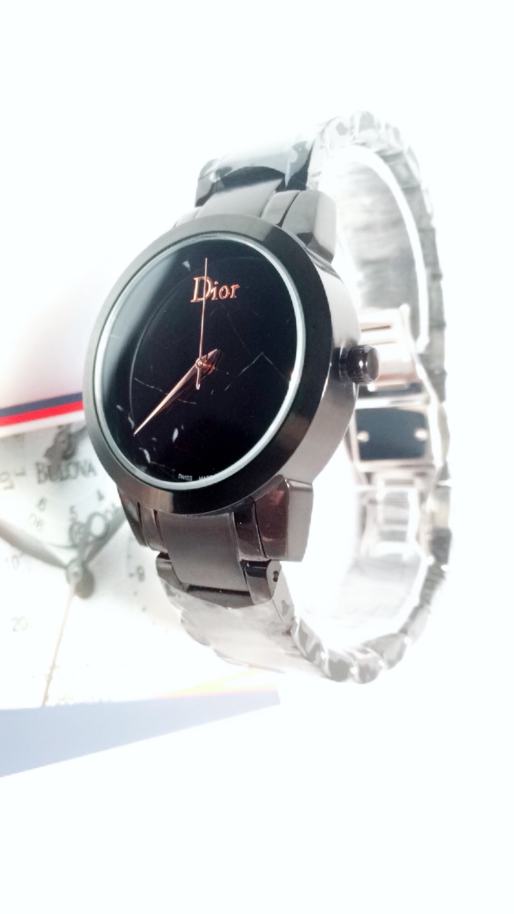 Làm sao để phân biệt đồng hồ Dior chính hãng #9 Làm sao để phân biệt đồng hồ Dior chính hãng